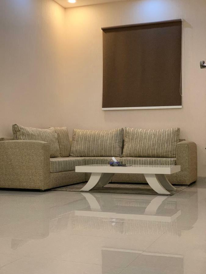 Silent 2 By Quiet 3* Riyad